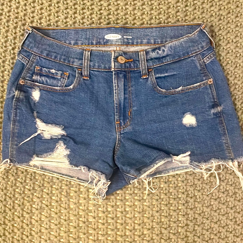 Old Navy Destroyed Boyfriend Denim shorts